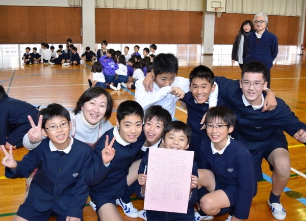 「初ビンゴは俺たちだ！」