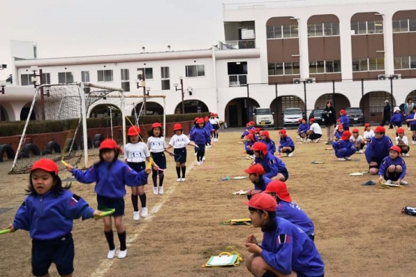 大好きな６年生から数を数えてもらいます。