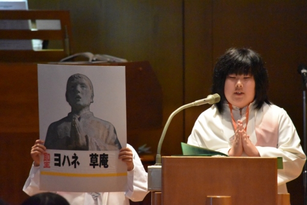 ２６聖人　一人一人の紹介をしています