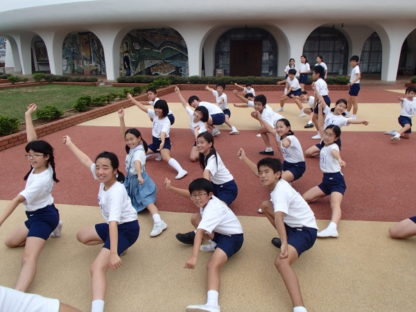 やー！の決めポーズ！