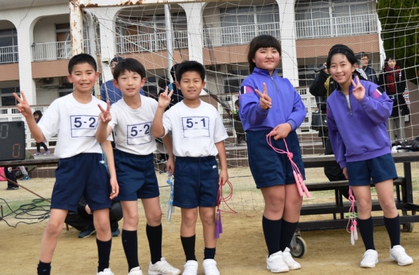 ５年生　持久跳び