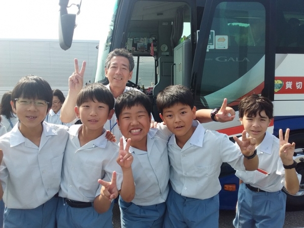 サービスエリアで休憩です。