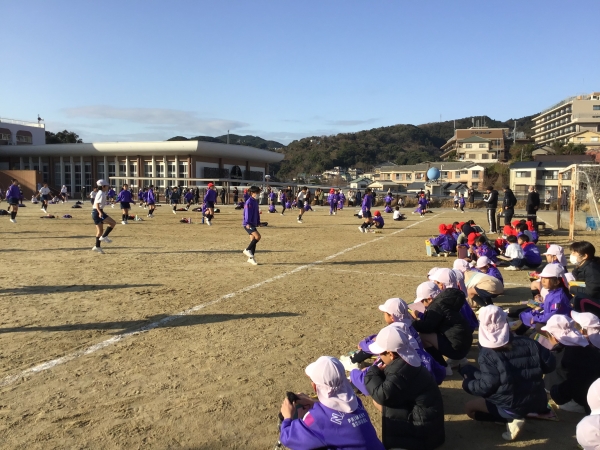 １年生も応援しています