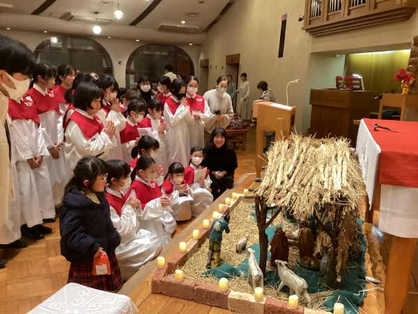 ミサのあと、みんなでお祈りをしました。