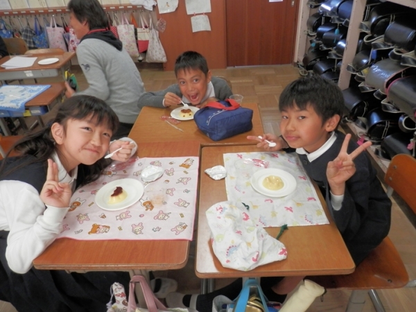 みんなでプッチンプリンも食べました。