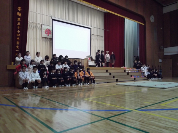 【社会】『初めていっぱい　見学いっぱい　教えてあげるよ　学んだことを』社会科見学で学んだことを楽しく発表！