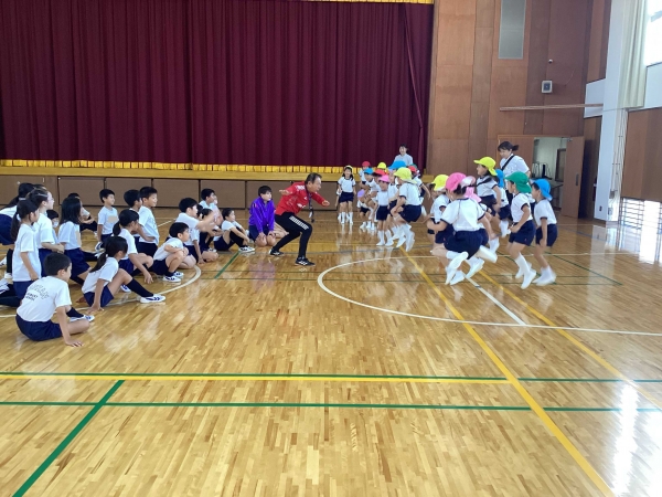 ぼくたちも忍者になるぞ～！大ジャ～ンプ！