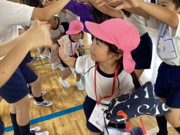 トンネルを作ってお別れ...また来てね！