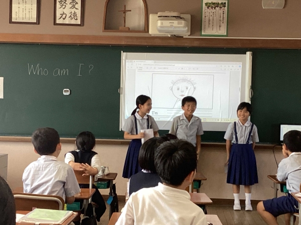 特徴的な髪型！みんな頭を悩ませています...。