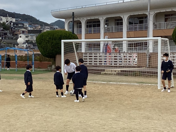 サッカー！やっぱり６年生は上手です！