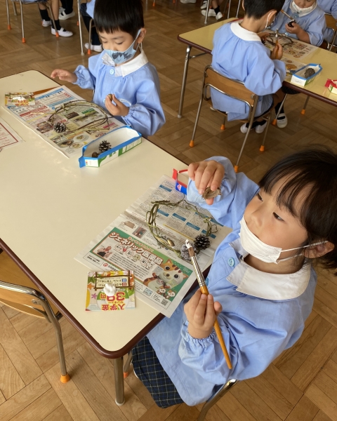 どんぐりのぼうし〜♪