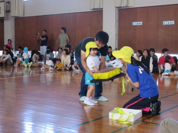 あったか～いホットケーキ。はい、どうぞ☆