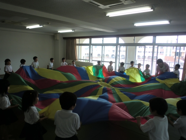 きゃ～と大興奮の子どもたち♪