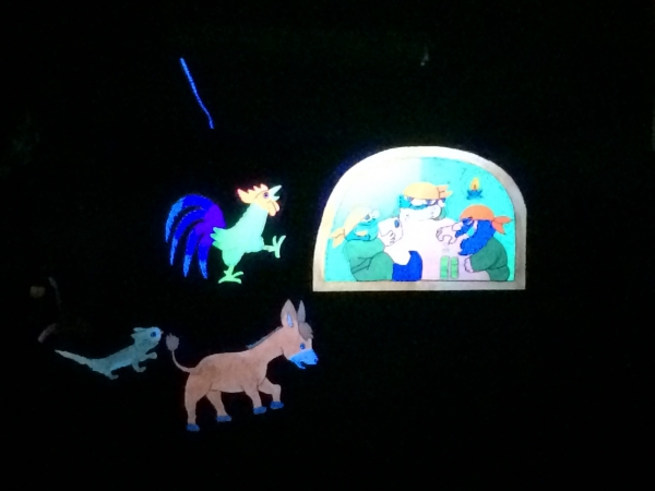 ブラックパネルシアター「ブレーメンの音楽隊」