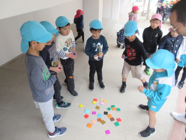 めんこで勝負だ！！そ～れっ！！